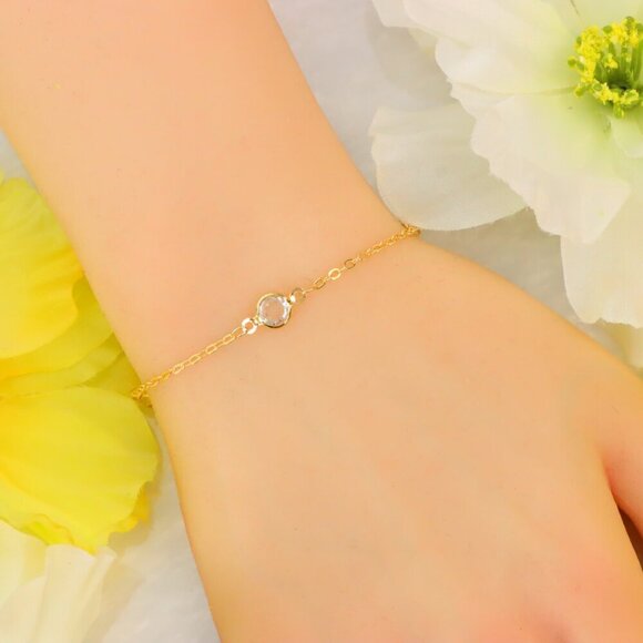 Minimalist Bracelet, Sleek & Modern Design, Women’s Fashion, YC110312-B - Picture 5 of 10